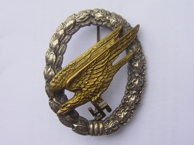 4407d1209588413-luftwaffe-fallschirmjager-badge-fallschirmjager-badge-001.jpg