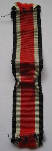 EK2 buttonhole ribbon