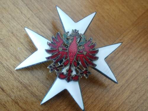 unknown badge ? Austrian?