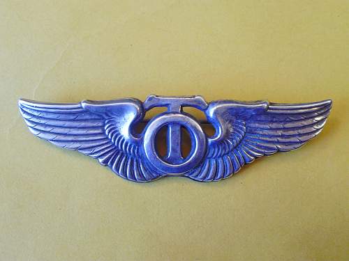 FAKE World War II Allied Cloth, Bullion &amp; Metal Wings