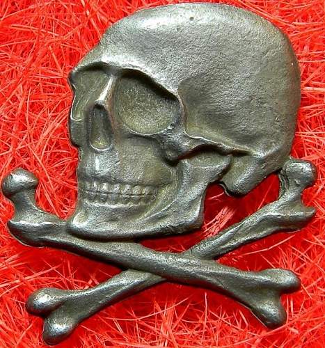 Skull insignia for Spanish Lusitania cavalry regiment