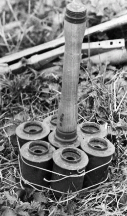 Stalingrad: digging near Gorodis&#1089;he &amp; Gumrak