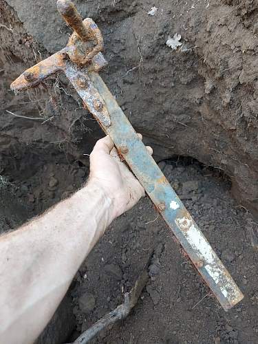 Stalingrad: digging near Gorodis&#1089;he &amp; Gumrak