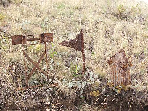 Stalingrad: digging near Gorodis&#1089;he &amp; Gumrak