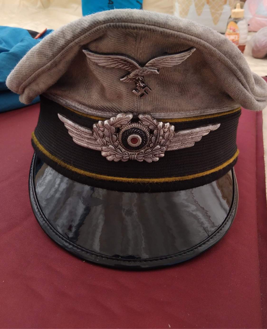 WW2 German, Soviet, Allied militaria, uniforms, awards, weapons history.  War relics forum