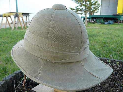 British &amp; Commonwealth sun helmets