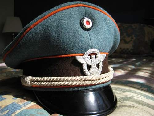 WW2 German, Soviet, Allied militaria, uniforms, awards, weapons history.  War relics forum