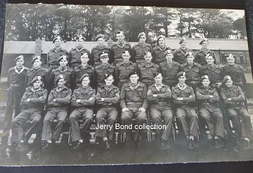 Officer cadet training unit group photo, paras guards etc.