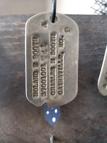 WWII U.S. Dog Tags