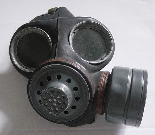 British Lightweight respirator