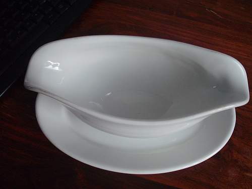 Luftwaffe Sauce Boat - Help!!