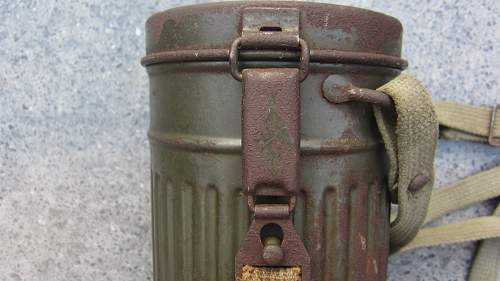 Openion Wehrmacht gasmask with cannister long model