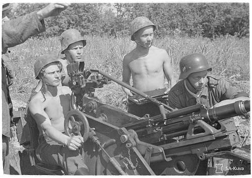 Finnish Camo Helmets- Period Photo Pictorial