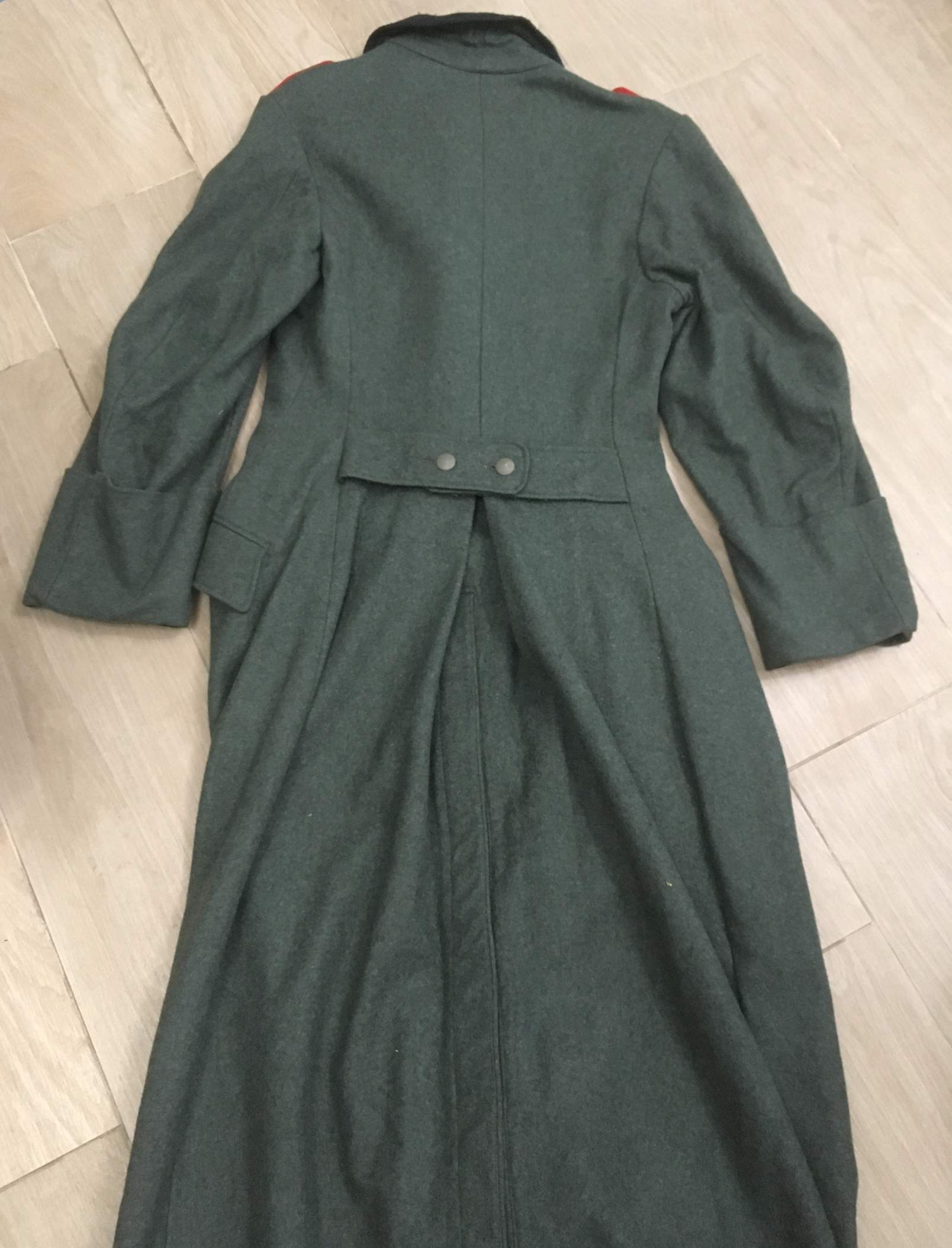 Need help! Officer greatcoat