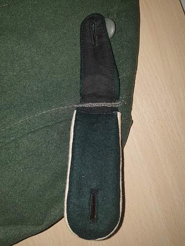 M36 Tunic with ostfront Ribbon.