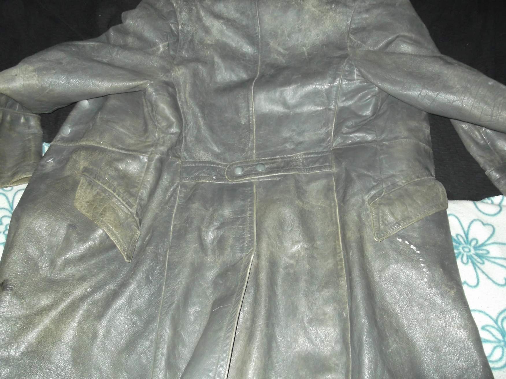 Question German leather coat arrived today