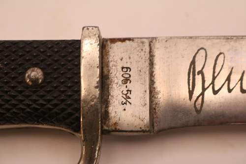 HJ knife with strange makers mark