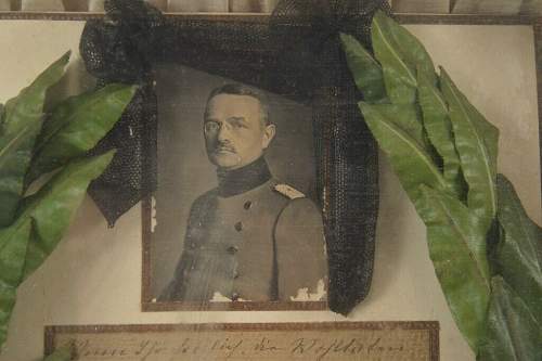 In memoriam, Who is this german (Bavarian) WW1 officer??