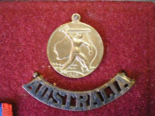 Post your WW2 Australian Insignia.