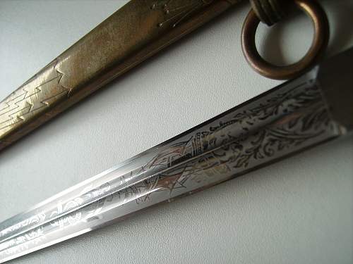 Kriegsmarine 2nd model Höller etched dagger