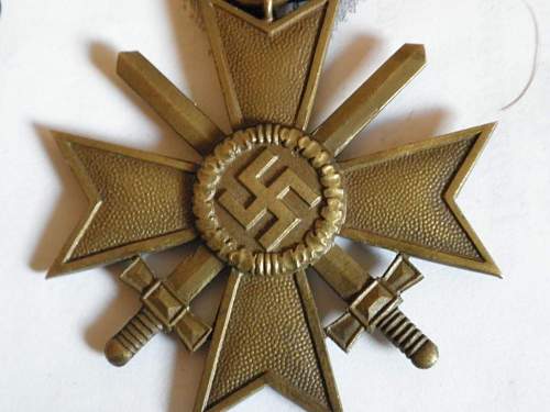 ! 60€ War Merit Cross, 2nd Class - Fake???!