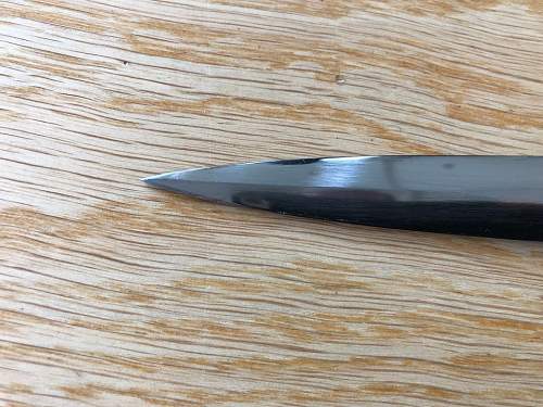 Luftwaffe 1st model dagger. Copy or original???