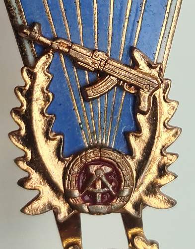 Fallschirmsprungabzeichen - Parachute jump badge - Second Modell 1973 - ??