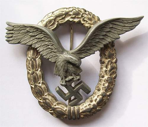 Flugzeugführerabzeichen - Luftwaffe Pilots badge ?