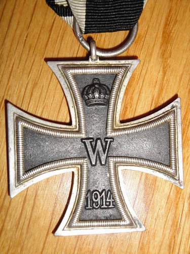 HELP ORIGINAL OR FAKE:1914 2nd CLASS IRON CROSS