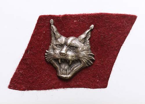 13th Lynx Battalion hat badge