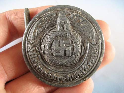 Officer SS belt buckle - Original/Fake?