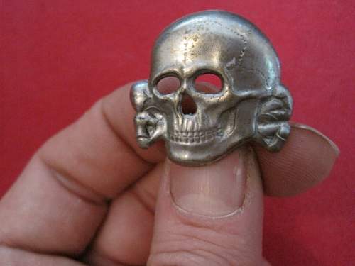 Some Cap Skulls Good Or Bad. One 499/41 marked