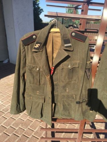 WWII Waffen-SS Elite M40 Götz von Berlichingen &amp; M43 Signal Corps Tunics complete with Insignia (Authentic or Fake?) Help?