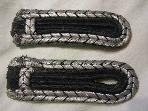 Wtk : SS / SD shoulder boards ????