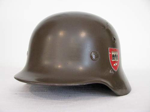 M35 SA Feldherrnhalle Helmet - NS62 - Lot # D.4