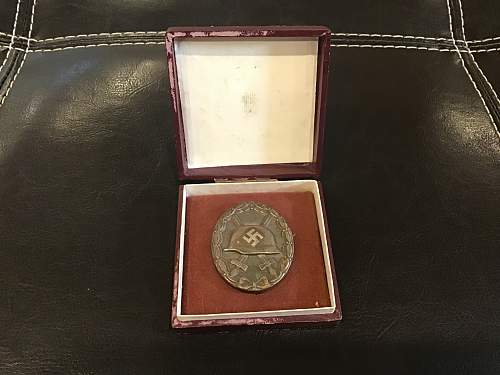 Verwundetenabzeichen 1939 in Silber in box